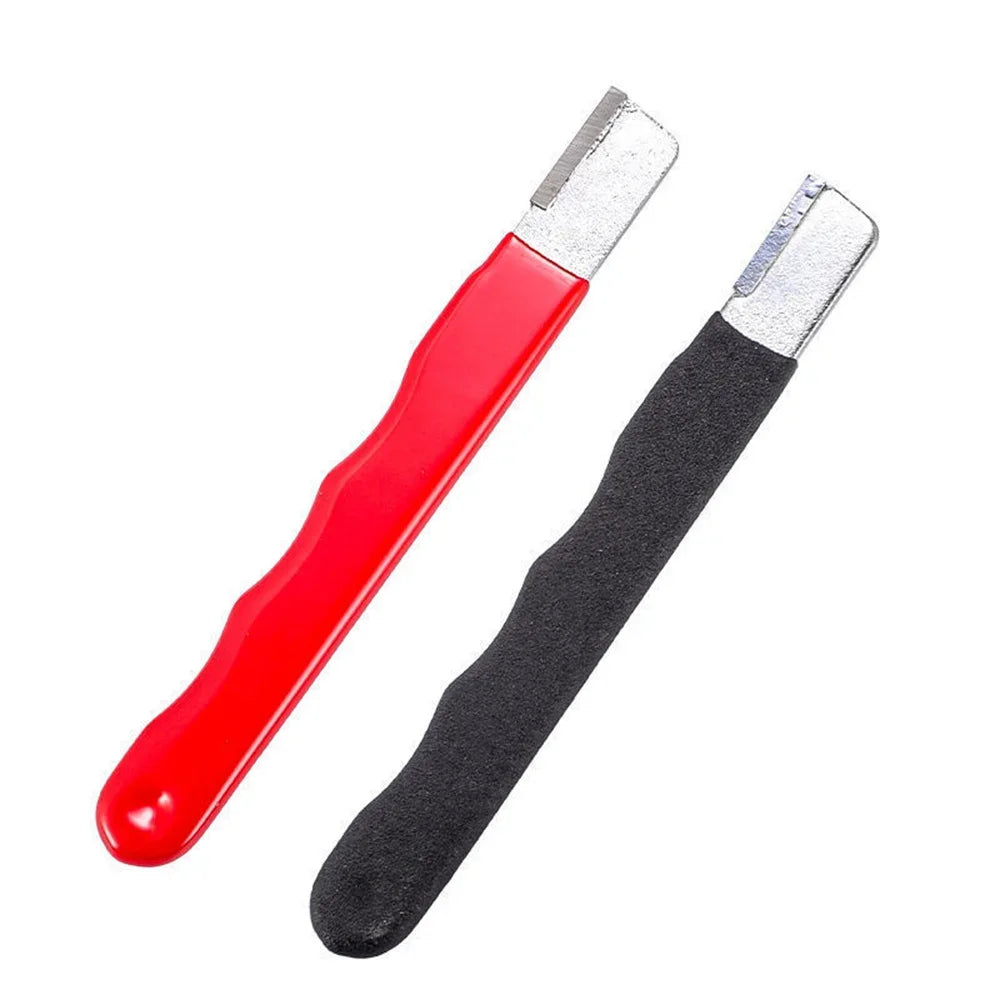 duo de pierre a aiguiser rouge et noir