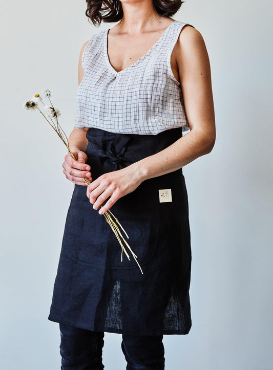 Half Linen Apron - Black Confetti Mill